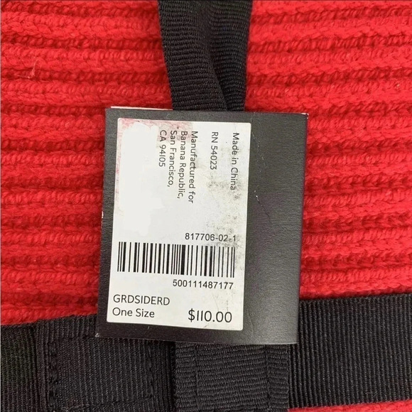 Banana Republic Scarf And Beanie Set - Picture 3 of 6